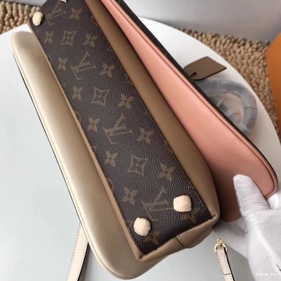Saintonge bag Louis Shoulder M44255 Vuitton Millefeuille Camera 0809
